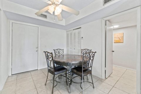 Copropriété à vendre à Royal Palm Beach, Floride: 1 chambre, 65.03 m2 № 1092837 - photo 18