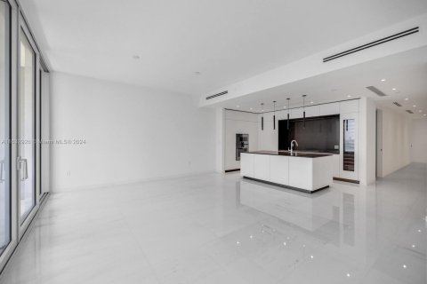 Condominio en venta en Miami, Florida, 3 dormitorios № 1294697 - foto 18