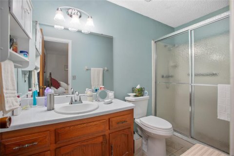 Condo in DeLand, Florida, 2 bedrooms  № 1434577 - photo 11