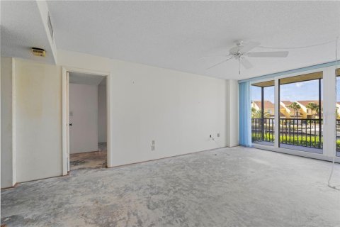 Copropriété à vendre à Punta Gorda, Floride: 2 chambres, 106.56 m2 № 1243523 - photo 17