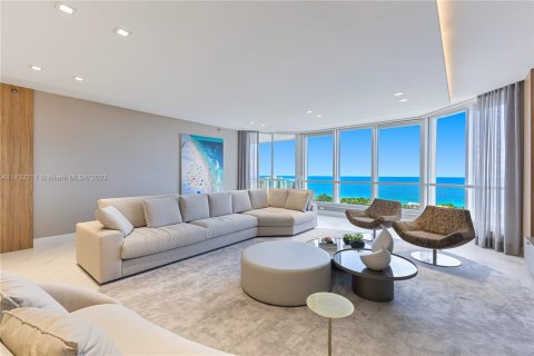 Condo in Aventura, Florida, 3 bedrooms  № 660491 - photo 2