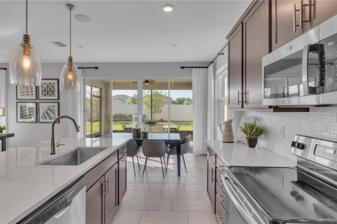 Villa ou maison à vendre à Lakeland, Floride: 5 chambres, 260.96 m2 № 1110540 - photo 10