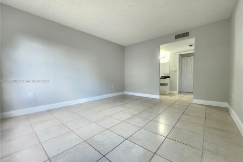 Condominio en venta en Deerfield Beach, Florida, 2 dormitorios, 119.84 m2 № 827423 - foto 19