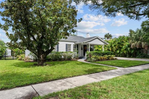 Villa ou maison à vendre à Tampa, Floride: 3 chambres, 174.75 m2 № 1390826 - photo 3