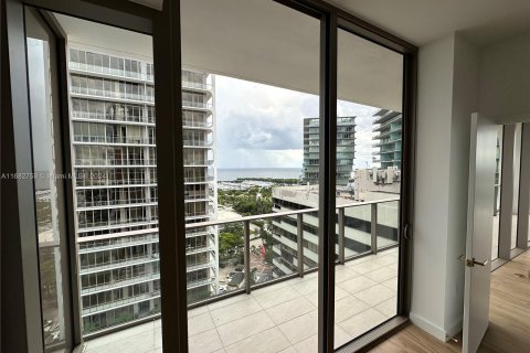 Condominio en venta en Miami, Florida, 3 dormitorios, 191.19 m2 № 1418348 - foto 13