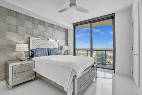 Condo in Fort Lauderdale, Florida, 3 bedrooms  № 1345041 - photo 22