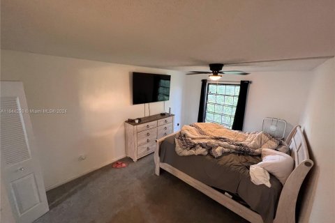 Copropriété à vendre à Lauderhill, Floride: 2 chambres, 119.84 m2 № 1327717 - photo 23