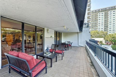 Condominio en venta en Orlando, Florida, 2 dormitorios, 147.81 m2 № 1150005 - foto 10