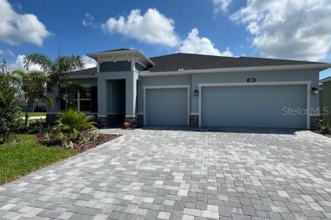 House in Port Charlotte, Florida 4 bedrooms, 236.99 sq.m. № 1422052 - photo 1