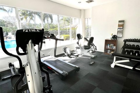 Condominio en venta en Stuart, Florida, 2 dormitorios, 137.03 m2 № 956733 - foto 2