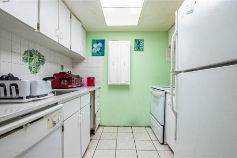 Copropriété à vendre à Tampa, Floride: 2 chambres, 88.26 m2 № 727582 - photo 10