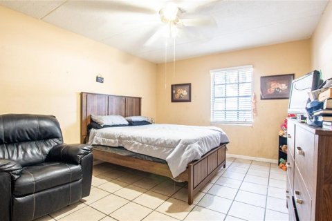Copropriété à vendre à Tampa, Floride: 2 chambres, 88.26 m2 № 727582 - photo 13