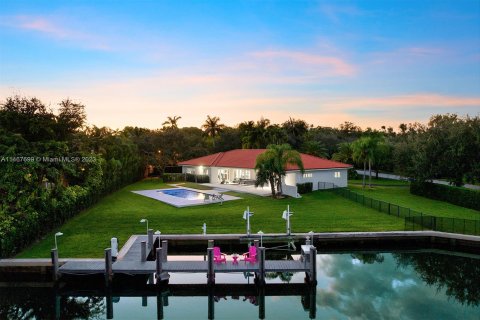 Casa en venta en Coral Gables, Florida, 4 dormitorios, 277.5 m2 № 827485 - foto 6