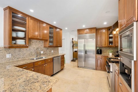 Casa en venta en Coral Gables, Florida, 4 dormitorios, 277.5 m2 № 827485 - foto 20