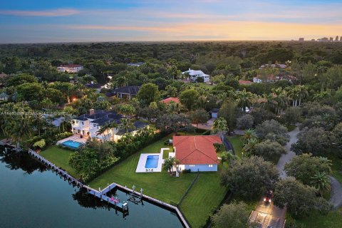 Casa en venta en Coral Gables, Florida, 4 dormitorios, 277.5 m2 № 827485 - foto 4
