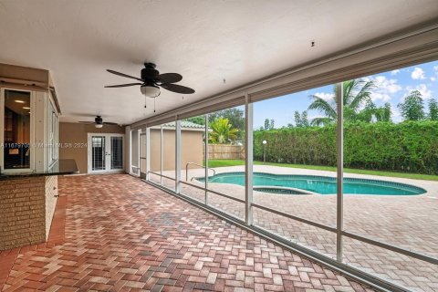 Casa en venta en Hollywood, Florida, 3 dormitorios, 165.09 m2 № 1410667 - foto 24