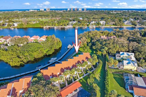 Touwnhouse à vendre à Palm Beach Gardens, Floride: 3 chambres, 152.55 m2 № 880868 - photo 8