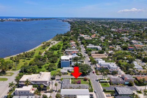 Commercial property in Lake Worth, Florida 316.61 sq.m. № 880865 - photo 6