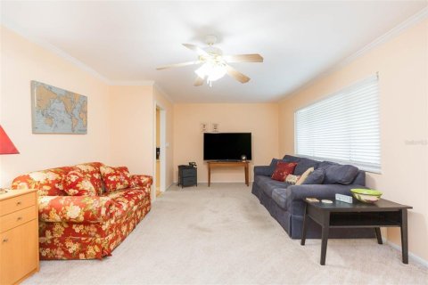 Casa en venta en Sun City Center, Florida, 2 dormitorios, 142.42 m2 № 960075 - foto 3