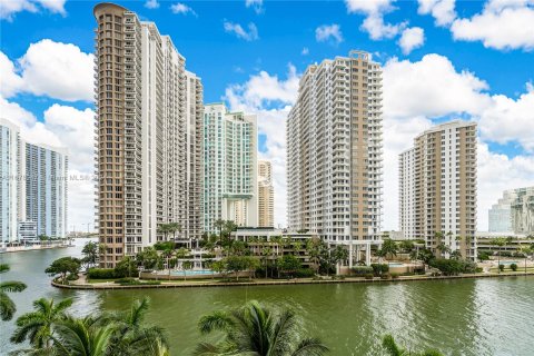 Condominio en venta en Miami, Florida, 2 dormitorios, 129.13 m2 № 1406196 - foto 26