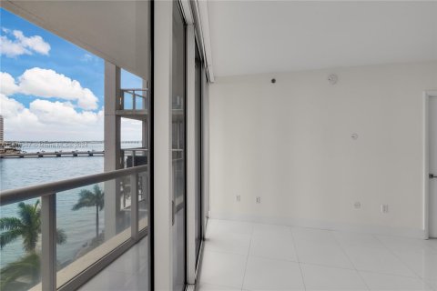 Copropriété à vendre à Miami, Floride: 2 chambres, 129.13 m2 № 1406196 - photo 17