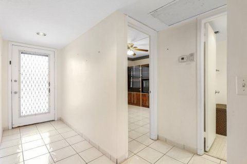 Copropriété à vendre à Pembroke Pines, Floride: 2 chambres, 110.74 m2 № 1154626 - photo 28