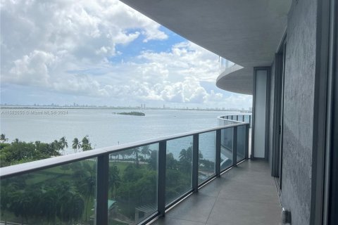 Condominio en venta en Miami, Florida, 2 dormitorios, 111.95 m2 № 1429570 - foto 21