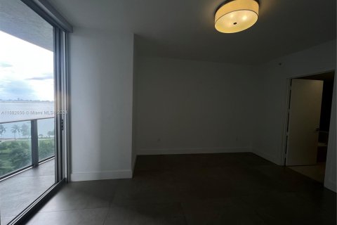 Condominio en venta en Miami, Florida, 2 dormitorios, 111.95 m2 № 1429570 - foto 15