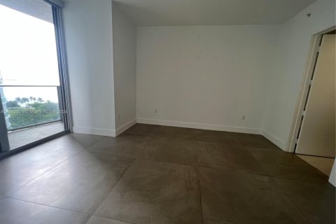 Condominio en venta en Miami, Florida, 2 dormitorios, 111.95 m2 № 1429570 - foto 17