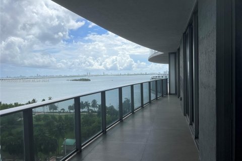 Condominio en venta en Miami, Florida, 2 dormitorios, 111.95 m2 № 1429570 - foto 20