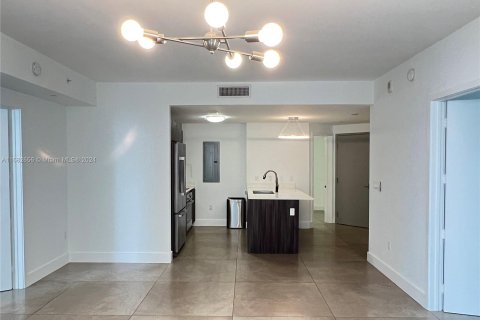 Condominio en venta en Miami, Florida, 2 dormitorios, 111.95 m2 № 1429570 - foto 12