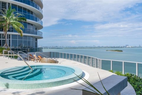 Condominio en venta en Miami, Florida, 2 dormitorios, 111.95 m2 № 1429570 - foto 6