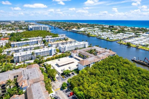 Condominio en venta en Boynton Beach, Florida, 1 dormitorio, 70.42 m2 № 1127741 - foto 15