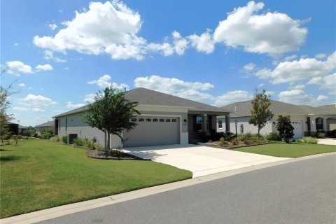 House in Ocala, Florida 2 bedrooms, 196.77 sq.m. № 1381185 - photo 5