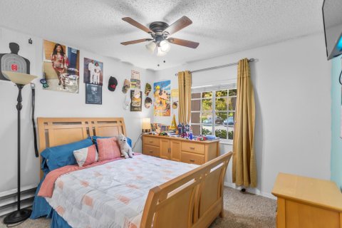 Купить виллу или дом в Маргит, Флорида 2 спальни, 96.99м2, № 1121367 - фото 15