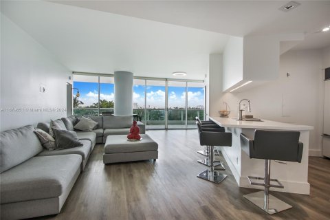 Condominio en venta en Miami, Florida, 2 dormitorios, 112.41 m2 № 1409188 - foto 5