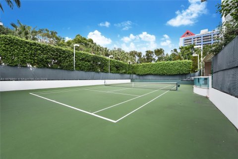 Condominio en venta en Miami, Florida, 2 dormitorios, 112.41 m2 № 1409188 - foto 19