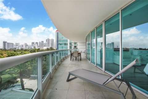 Condominio en venta en Miami, Florida, 2 dormitorios, 112.41 m2 № 1409188 - foto 2