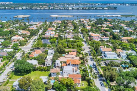 Villa ou maison à vendre à West Palm Beach, Floride: 4 chambres, 260.59 m2 № 1080615 - photo 5