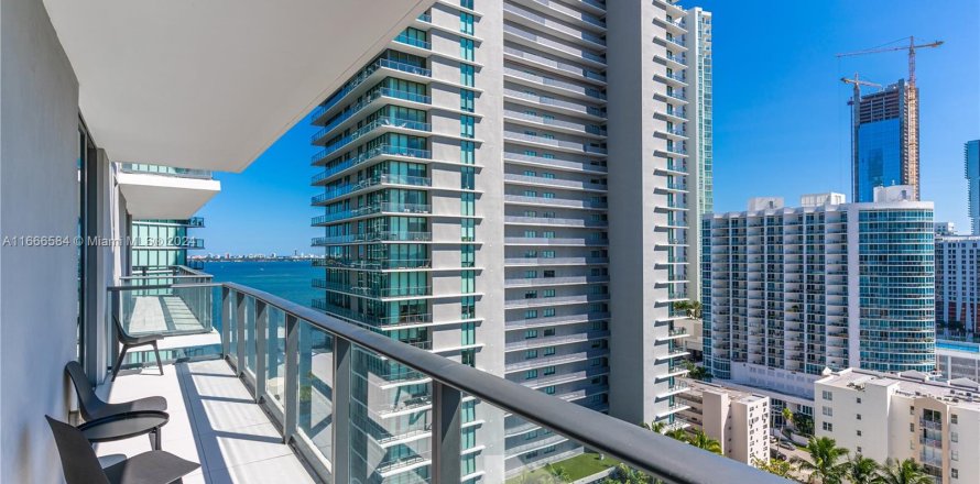 Condo à Miami, Floride, 1 chambre  № 1398215