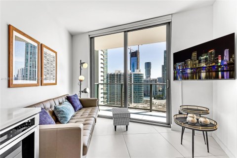 Condo in Miami, Florida, 1 bedroom  № 1398215 - photo 9