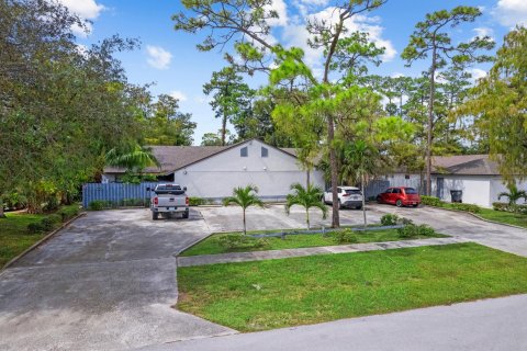 Купить коммерческую недвижимость в Веллингтон, Флорида 522.85м2, № 764926 - фото 7