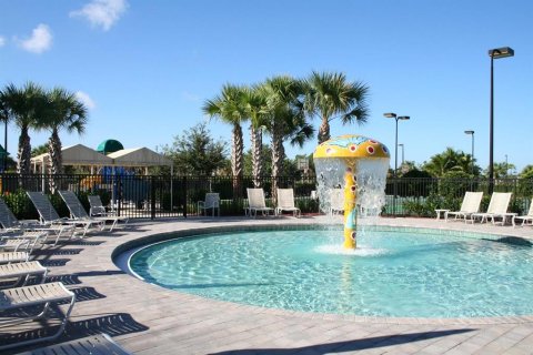 Villa ou maison à vendre à Royal Palm Beach, Floride: 4 chambres, 225.2 m2 № 693311 - photo 1