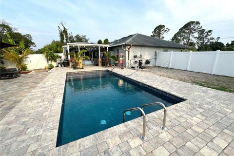 Villa ou maison à vendre à North Port, Floride: 3 chambres, 153.1 m2 № 1245600 - photo 6