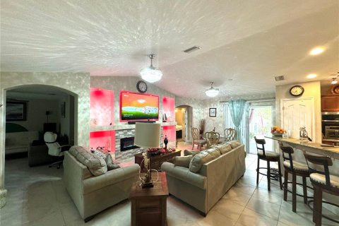 Casa en venta en North Port, Florida, 3 dormitorios, 153.1 m2 № 1245600 - foto 3