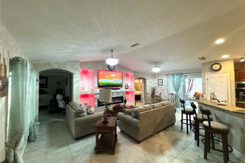 Casa en venta en North Port, Florida, 3 dormitorios, 153.1 m2 № 1245600 - foto 15