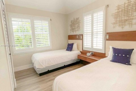 Casa en venta en Marathon, Florida, 2 dormitorios, 72.46 m2 № 1078592 - foto 12