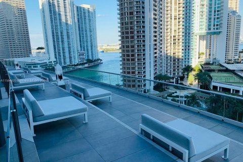 Condo in Miami, Florida, 2 bedrooms  № 1078445 - photo 6
