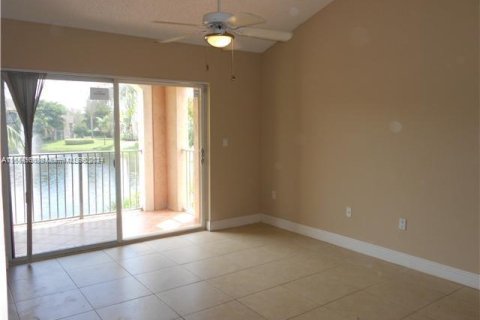 Copropriété à vendre à Miramar, Floride: 1 chambre, 57.41 m2 № 1329617 - photo 2