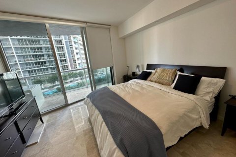 Condominio en venta en Miami, Florida, 1 dormitorio, 68 m2 № 1381673 - foto 8